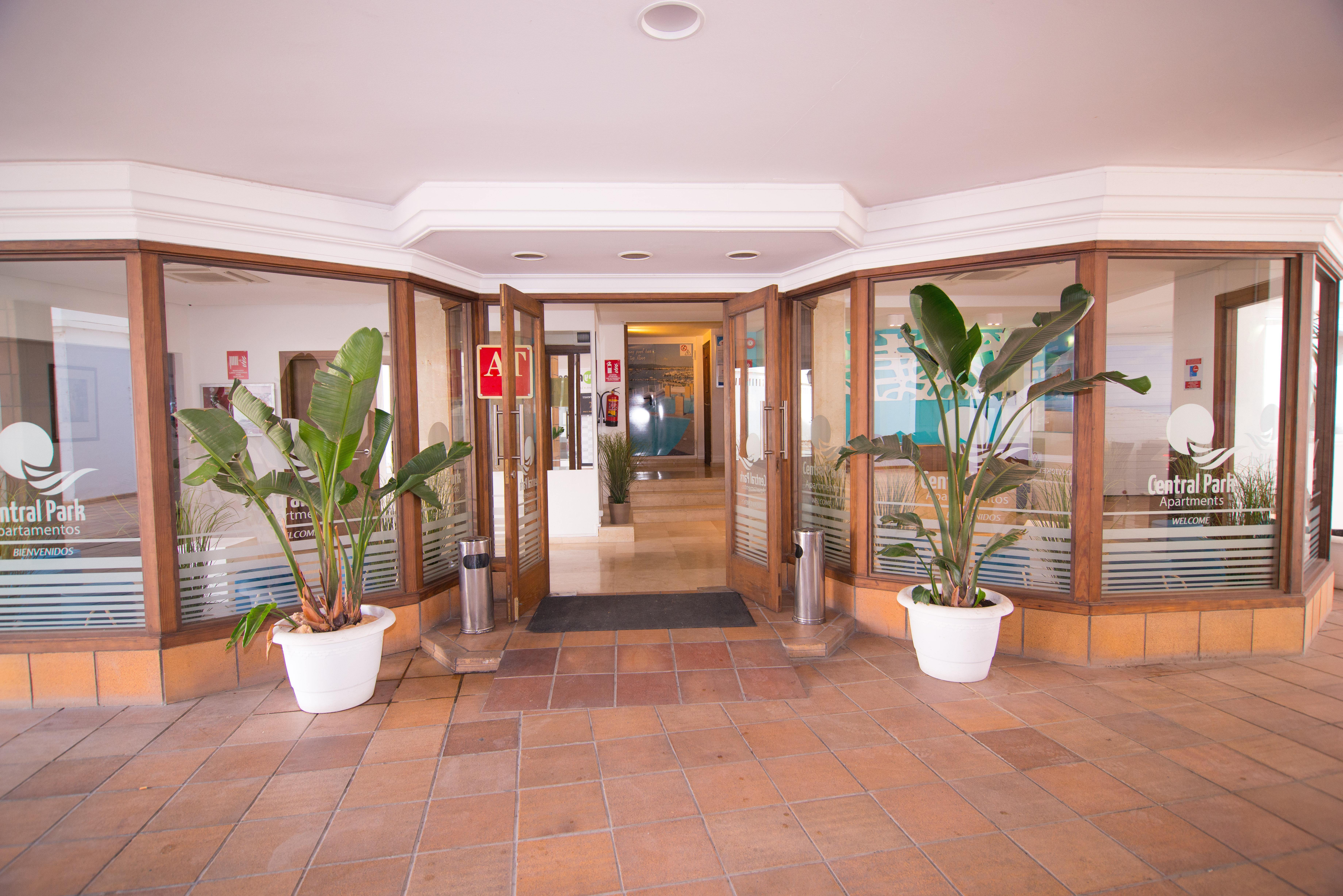 Sunside Ibiza Studios - Only Adults- Formerly Known As Central Park San Antonio  Luaran gambar
