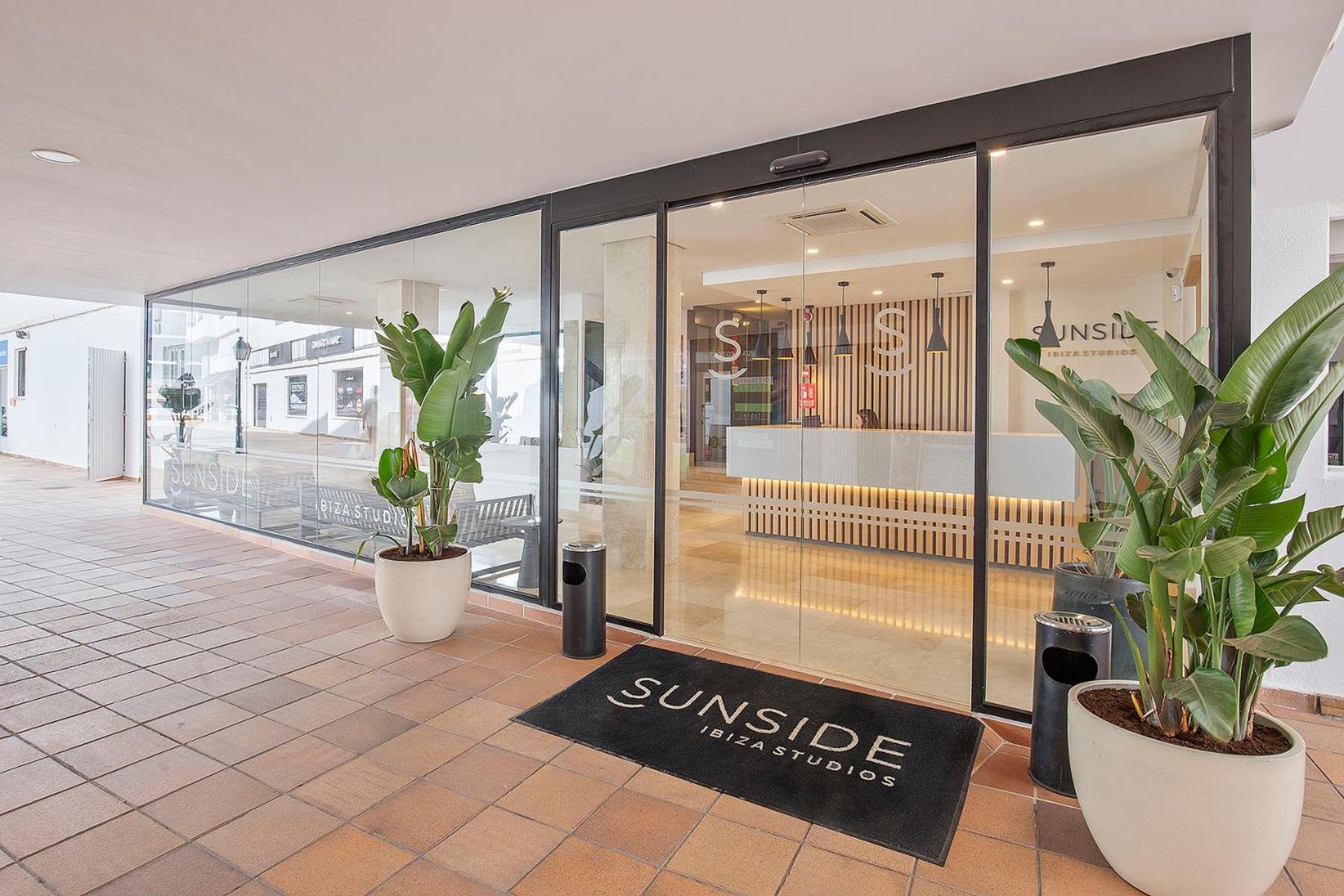 Sunside Ibiza Studios - Only Adults- Formerly Known As Central Park San Antonio  Luaran gambar