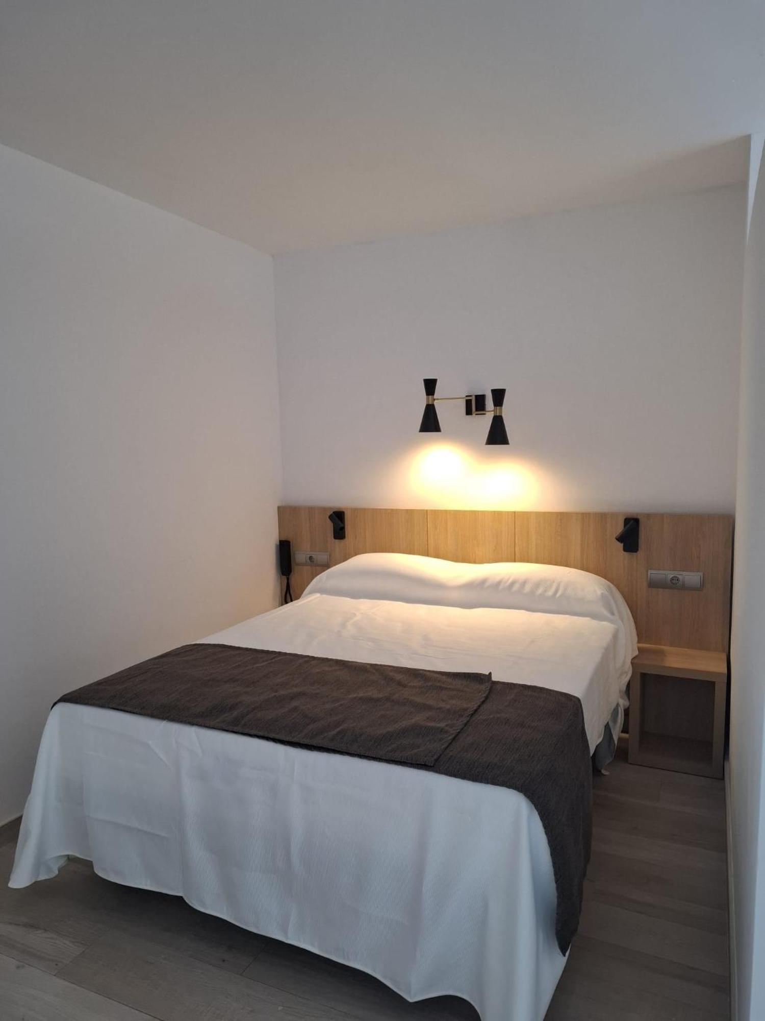 Sunside Ibiza Studios - Only Adults- Formerly Known As Central Park San Antonio  Luaran gambar
